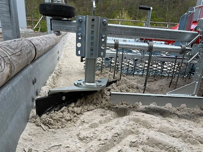 Floor-Care-accessoire: AHK-hoefslagkrabber 2,00 m